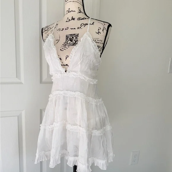 Polly Drawing Swing Dress White Ruffles Plunge Babydoll Sz 6 Flowy Fairy Core - Picture 4 of 16